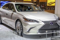 Lexus ES 300h 2019 chính thức trình làng thị trường Đông Nam Á
