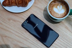 Đập hộp và trên tay OPPO A3S để khám phá thêm sự hấp dẫn của nó