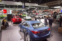 60% người Mỹ chọn mua ô tô dựa trên các bài đánh giá thay vì thông số kỹ thuật