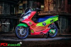 PCX 150 độ thông nhãn người xem với đôi chân tuyệt đỉnh