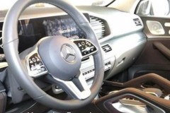 Lộ diện hình ảnh nội thất của Mercedes GLE 2019