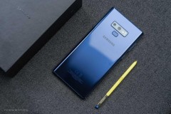 Tại sao camera của Galaxy Note 9 nhìn hơi lệch và không đặt đúng trọng tâm