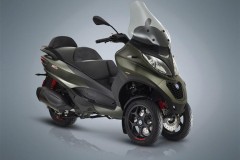 Cận cảnh xe ga 3 bánh Piaggio MP3 2019 giá 229 triệu đồng