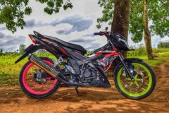 Cận cảnh Sonic 150 độ dàn đồ chơi vô cùng chất