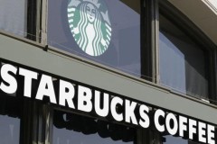 Starbucks khẳng định sẽ không có chuyện mua cà phê bằng Bitcoin