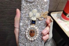 Nhiều người Việt vẫn thích dùng iPhone dù Apple ít quảng bá trực tiếp tại Việt Nam