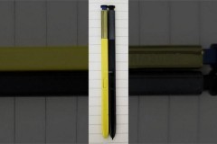 Xuất hiện hình ảnh bút S Pen màu vàng của Galaxy Note 9 “đọ dáng” bên S Pen của Note 8