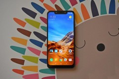 Điểm lại những thông tin về Xiaomi Pocophone F1 trước giờ “G”