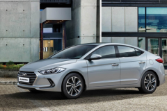 Điểm danh 10 mẫu xe bán chạy nhất tháng 7/2018 tại Việt Nam