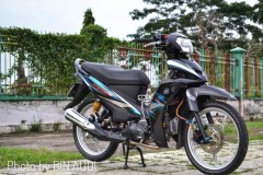 Vega Force độ siêu đỉnh với bảng điều khiển thừa hưởng từ Kawasaki Z1000