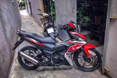 Winner 150 độ phuộc Nitron R3 cùng khối đồ chơi tương đương một xác xe