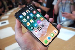Gần ngày ra mắt iPhone Xs, giá iPhone X bỗng dưng tăng cao
