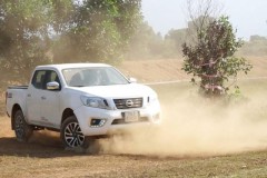 Bất chấp thời tiết, đội Navara vẫn tích cực tập luyện trước thềm VOC