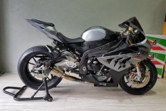 BMW S1000RR hấp dẫn người xem với loạt nâng cấp đầy thú vị
