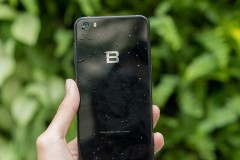 Bphone 3 sẽ có khả năng chống nước tốt hơn nhiều so với Bphone 2