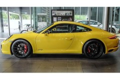 Cận cảnh Porsche 911 Carrera GTS hơn 8 tỷ tại Việt Nam