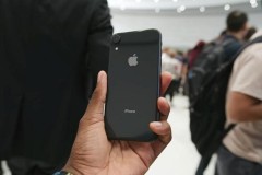 Đa số người dùng lựa chọn chờ đời iPhone Xr thay vì mua iPhone Xs