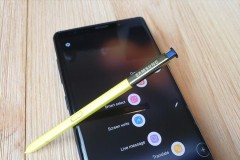 Bút S-Pen trên Galaxy Note 9 điều khiển từ xa có tác dụng gì thú vị?