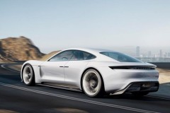 Giám đốc Dự án tiết lộ Porsche Taycan sẽ ra mắt vào cuối năm 2019