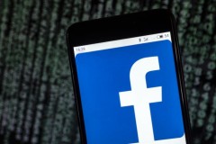 Bạn biết gì về hệ thống "điểm tín dụng" trên Facebook?