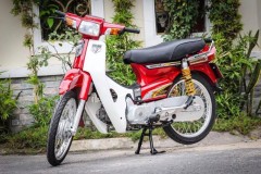 Honda Dream độ đẹp như những ngày đầu vừa xuất xưởng