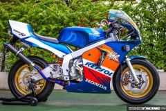 Huyền thoại 2 thì NSR 50 độ hút hồn người xem trên toàn thế giới