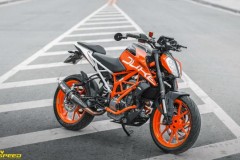 KTM Duke 390 độ hấp dẫn với gói trang bị tận răng