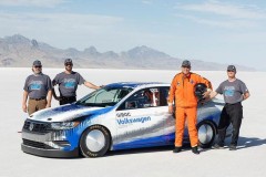 Volkswagen Jetta đạt tốc độ 338km/h với động cơ I4 Turbo TSI được đẩy lên 608PS