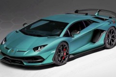 Lamborghini Aventador xuất hiện ấn tượng với ba phối màu mới