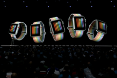 Nga khóa mặt đồng hồ LGBT của Apple Watch