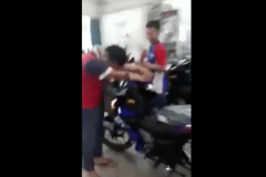 Sếp tặng nguyên chiếc Winner 150 cho nhân viên làm lâu năm