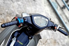 Sirius độ phong cách xe ngành với dàn chân gây tê người xem