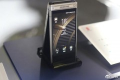 Smartphone nắp gập của Samsung sẽ trang bị Snapdragon 845, camera kép