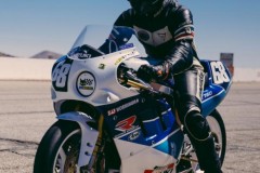 Michael Vienne khơi dậy vẻ đẹp của chiếc GSX-R750 của năm 2009