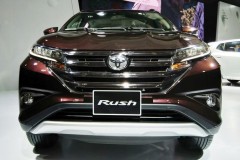 Toyota Rush chính thức ra mắt khách hàng Việt, giá chỉ 668 triệu đồng