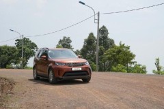 Trải nghiệm vượt mọi địa hình với Land Rover Discovery thế hệ mới