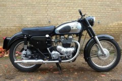 Bản độ bô xương được khai quật từ linh hồn của xe cổ những năm 1961