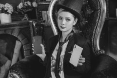 Huawei nova 3i: Smartphone tone Trắng – Đen cực ngầu dịp halloween