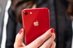 Bạn phải chi đến hơn 9 triệu đồng nếu không may làm vỡ phần mặt kính sau của iPhone XR
