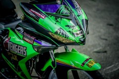 Exciter 150 độ mâm 3 đao siêu đỉnh với bộ áo người 'Khổng lồ xanh'