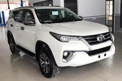Fortuner, CR-V bán kèm phụ kiện vẫn thu hút khách hàng