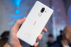 Nokia 7 Plus càng hấp dẫn hơn nữa khi được giảm giá mạnh xuống chỉ còn hơn 8 triệu đồng
