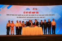 Hiệp hội các nhà sản xuất xe máy Việt Nam tiếp tục ký kết hợp tác với Ủy ban An toàn giao thông quốc gia