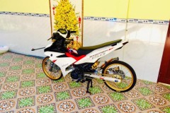 Chi tiết Exciter 150 độ trái 65mm cùng option đồ chơi đắt giá