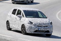 Bắt gặp Honda Jazz mới trên đường chạy thử ở Đức
