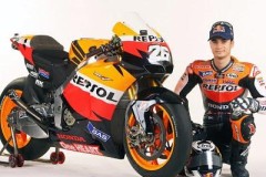 Pedrosa sẵn sàng hợp đồng ký với hãng KTM để thành người chạy thử