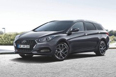 Bộ đôi Hyundai i40 sedan và i40 wagon 2019 nhận được hàng loạt cải tiến