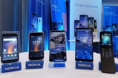 Nokia đã từ vị thế một trong những người dẫn đầu rơi xuống đáy vực sâu ra sao?