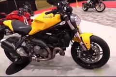 Top 10 môtô đường phố đáng mua nhất năm 2018(P2)