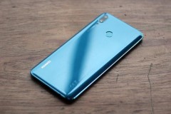 Chiêm ngưỡng cận cảnh và săm soi chi tiết về Huawei Y9 2019